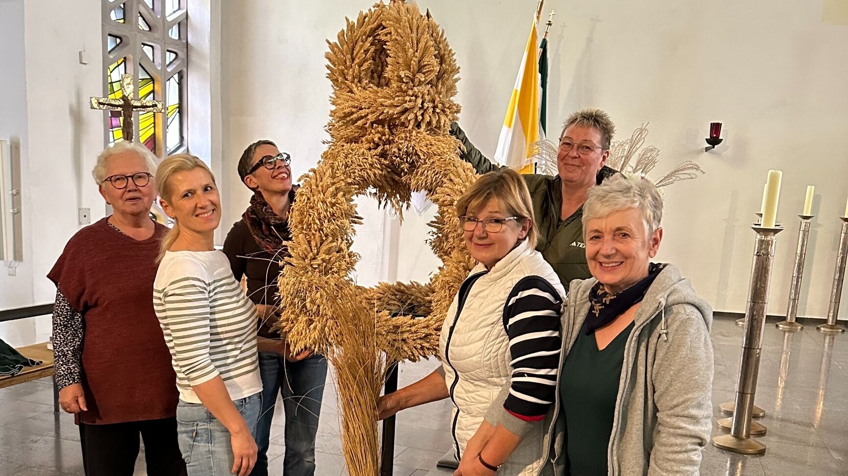 Mit einem festlich geschmückten Altar feierte die Gemeinde St. Elisabeth in Kesselstadt ihren Erntedankgottesdienst.